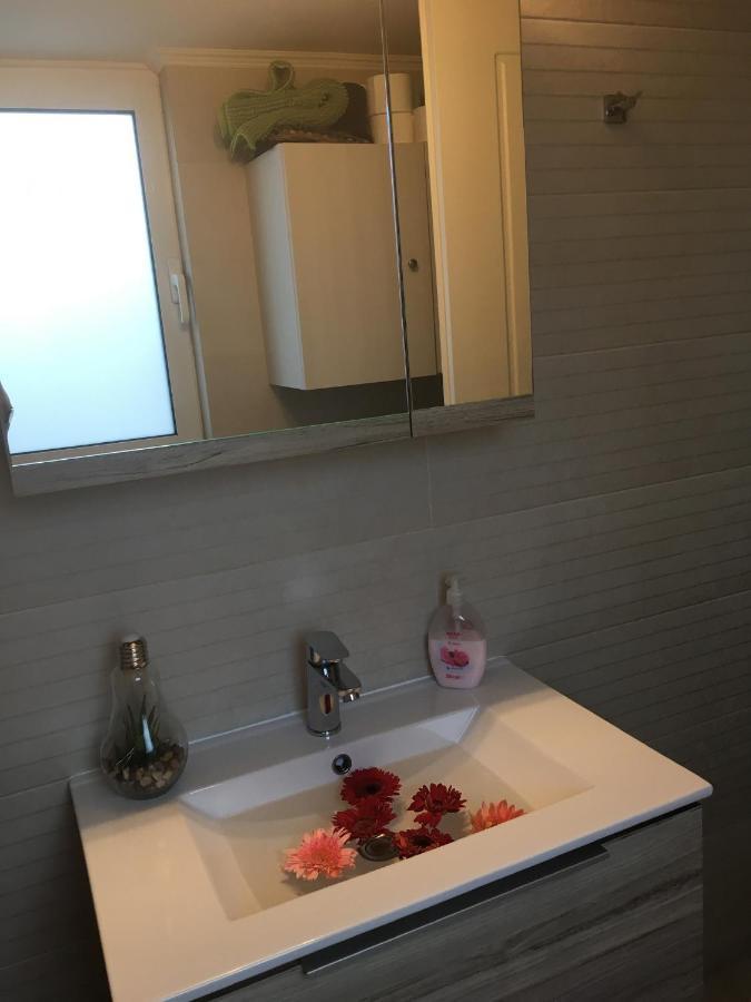 Flower Apartment 레팀노 외부 사진